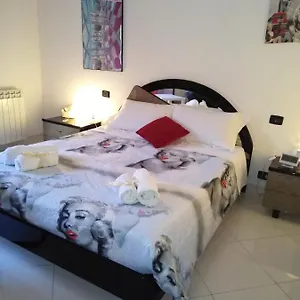 https://casa-silvia.sicilyhotelsitaly.net